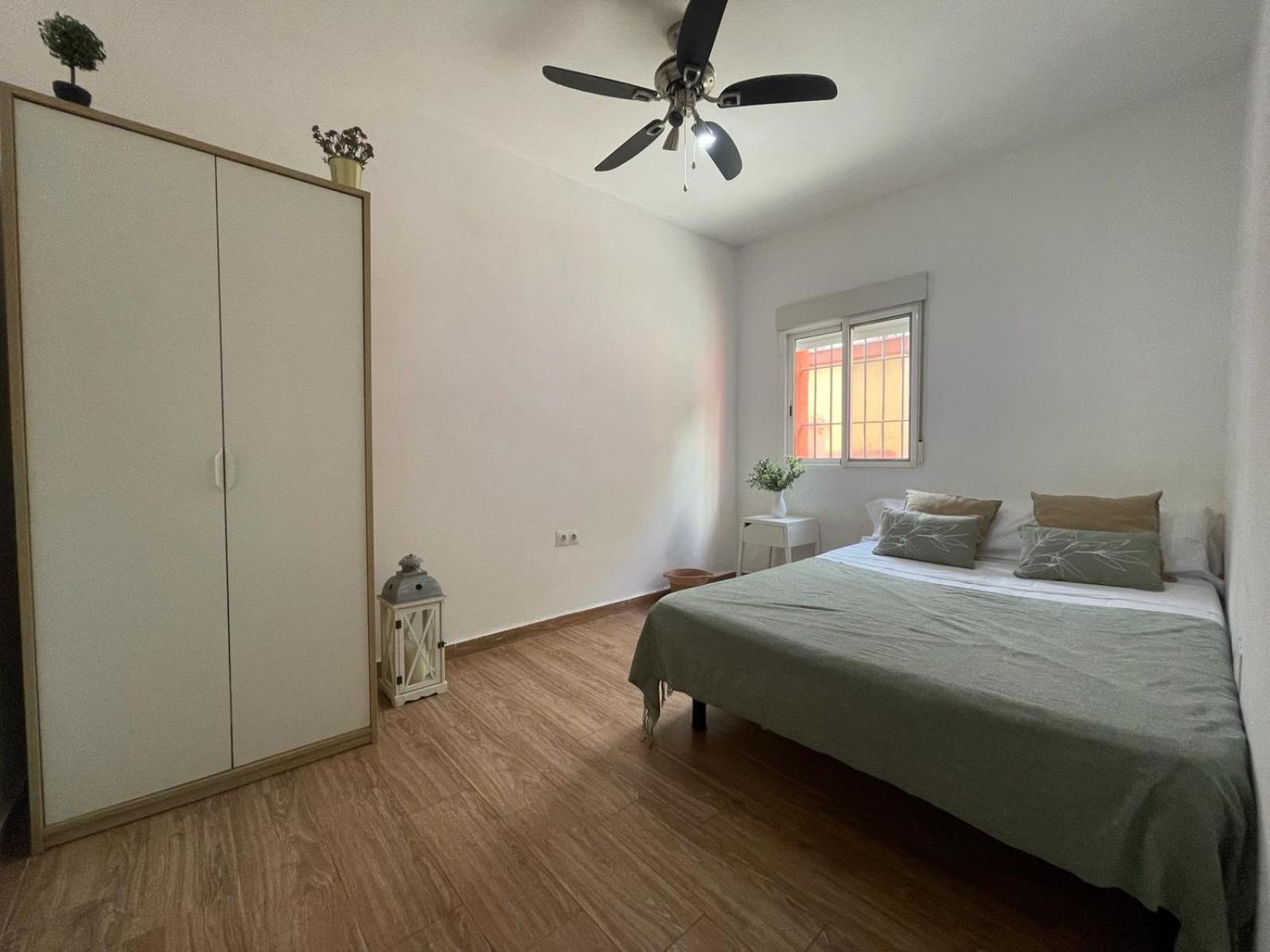 Triana Roomable Sevilla Exterior foto